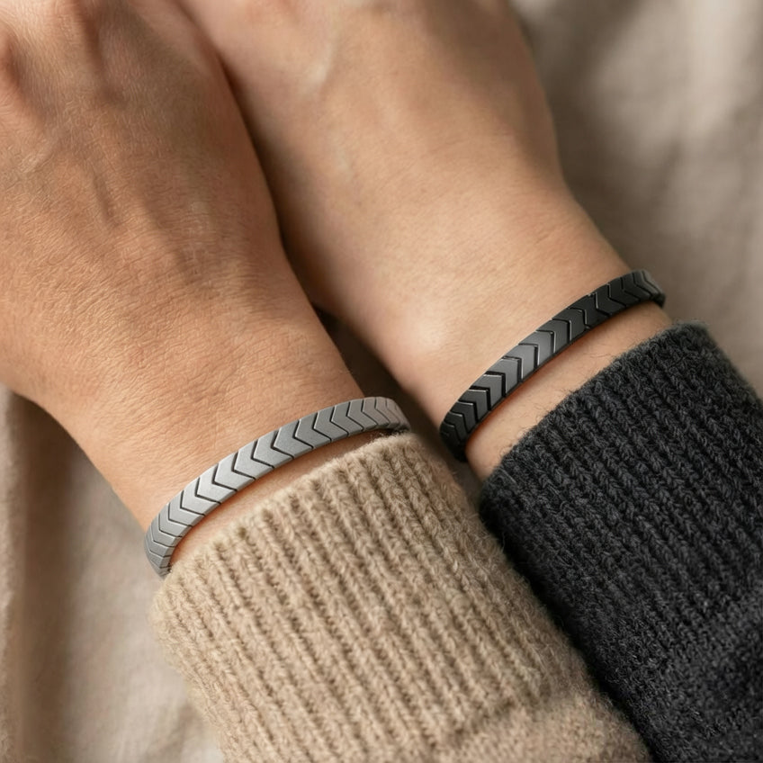 Minimalist Arrow Hematite Bracelet for Couples - Non-Magnetic Geometric Stone Wristband, Set of 2, Anniversary & Relationship Gift