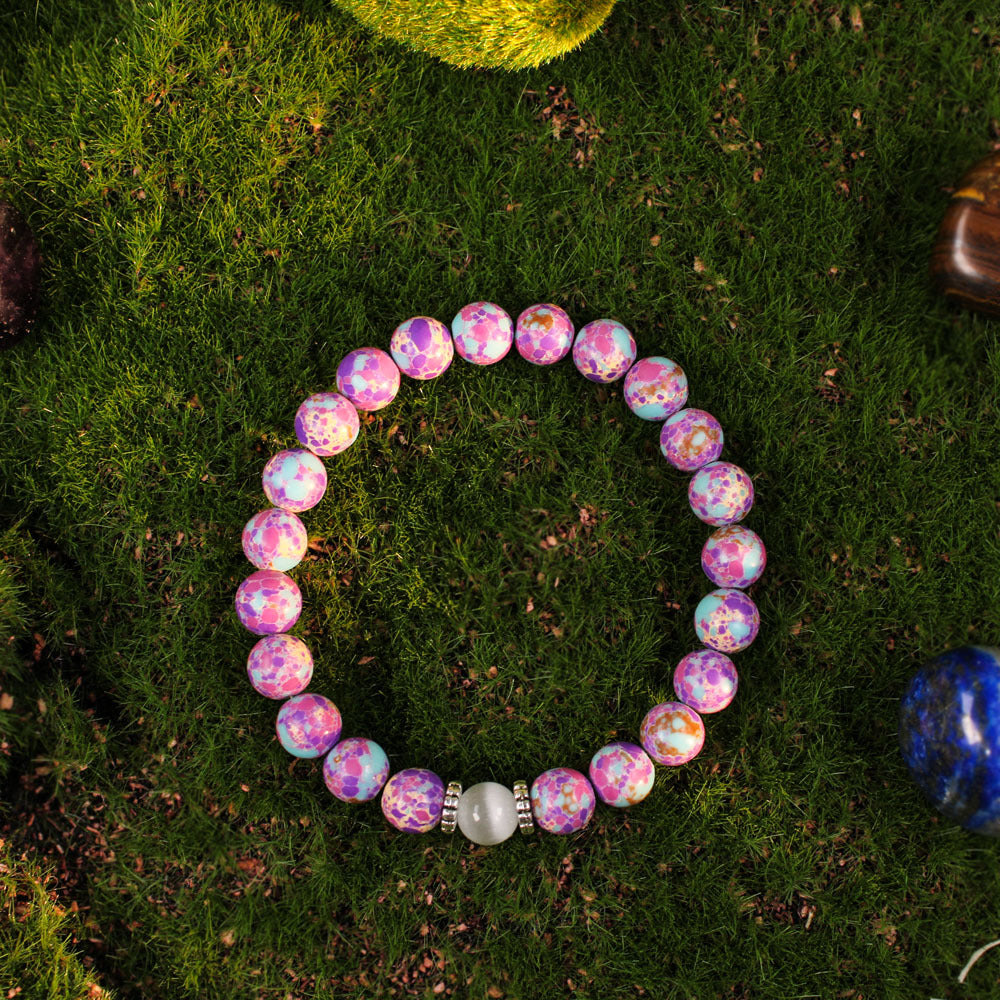 Vintage-Inspired White Cat’s Eye Style and Purple Kingman Turquoise Style Beaded Bracelet – For Calm and Serenity